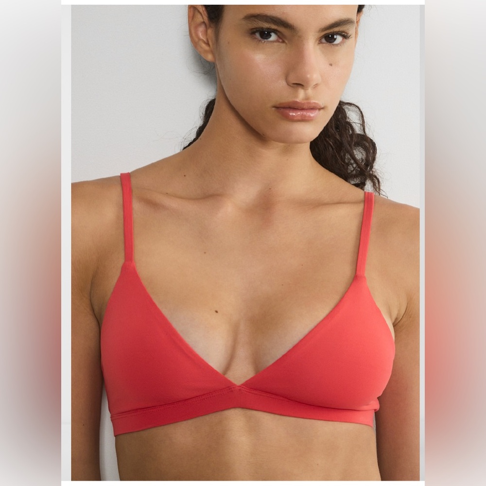 Babaton  | Triangle Bralette | Red | XS